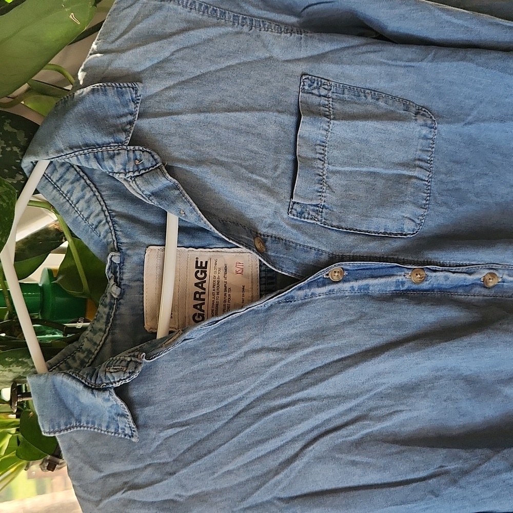 Jean button down - Picture 2 of 2